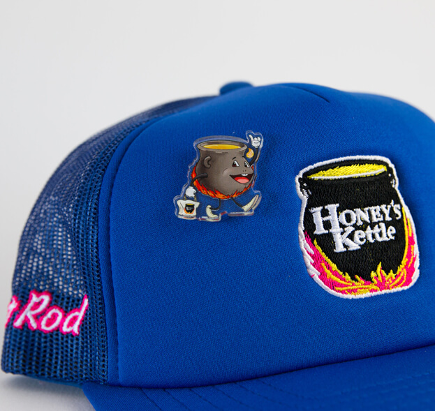 Honey's Kettle blue net cap with pin